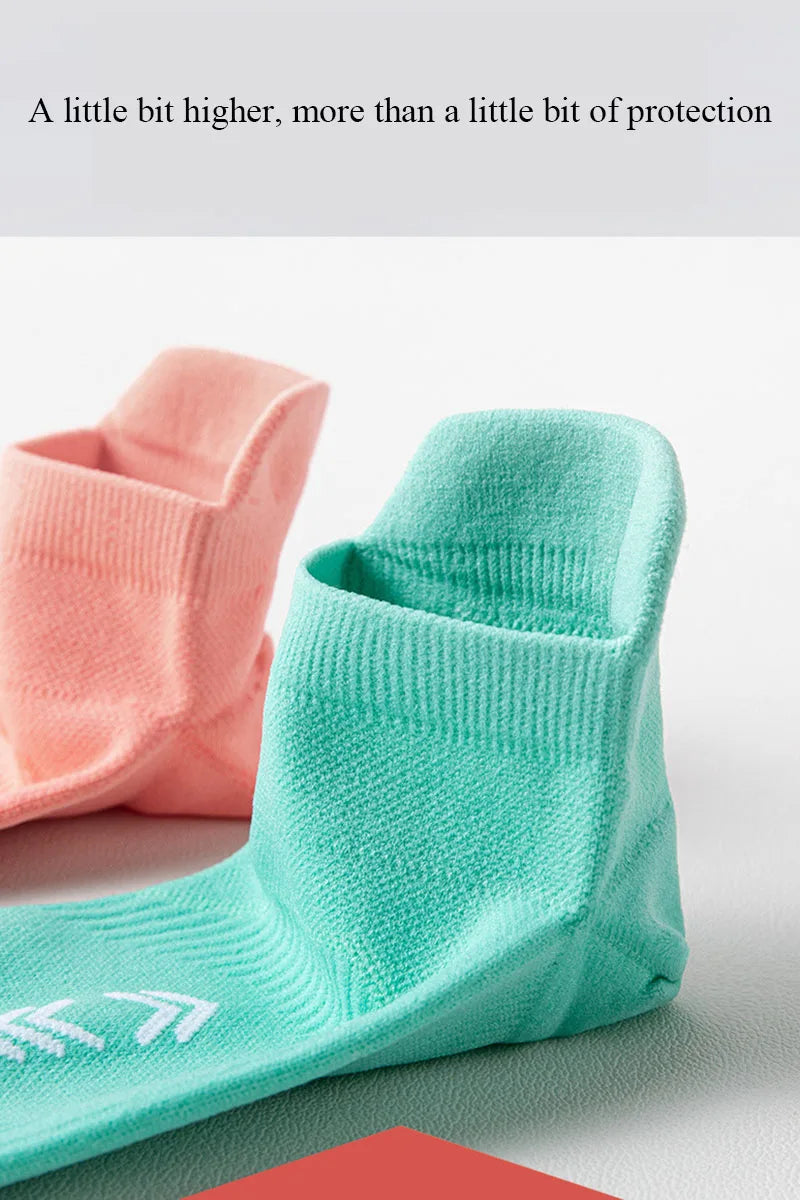 Chaussettes de sport pour homme/femme, fines et respirantes, idéales pour le marathon, le fitness et l'athlétisme. Absorbantes et antidérapantes, elles sont courtes et basses.