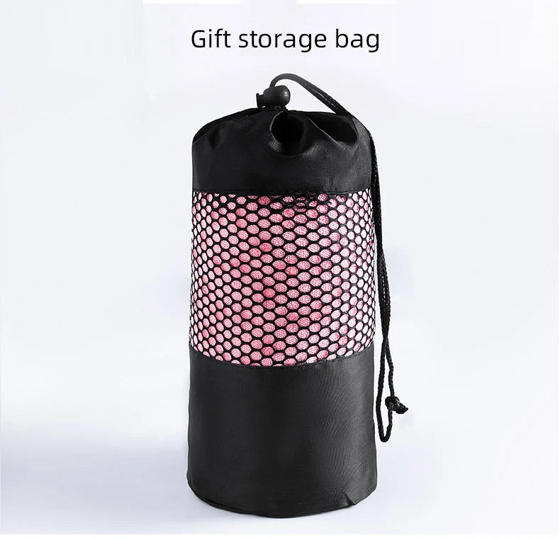 Serviettes de yoga, serviettes pour tapis de yoga chaud et épicé. Dotées de points d'adhérence pour absorber la transpiration et éviter de glisser, elles conviennent au yoga chaud et épicé.