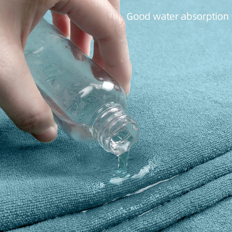 Serviettes de yoga, serviettes pour tapis de yoga chaud et épicé. Dotées de points d'adhérence pour absorber la transpiration et éviter de glisser, elles conviennent au yoga chaud et épicé.