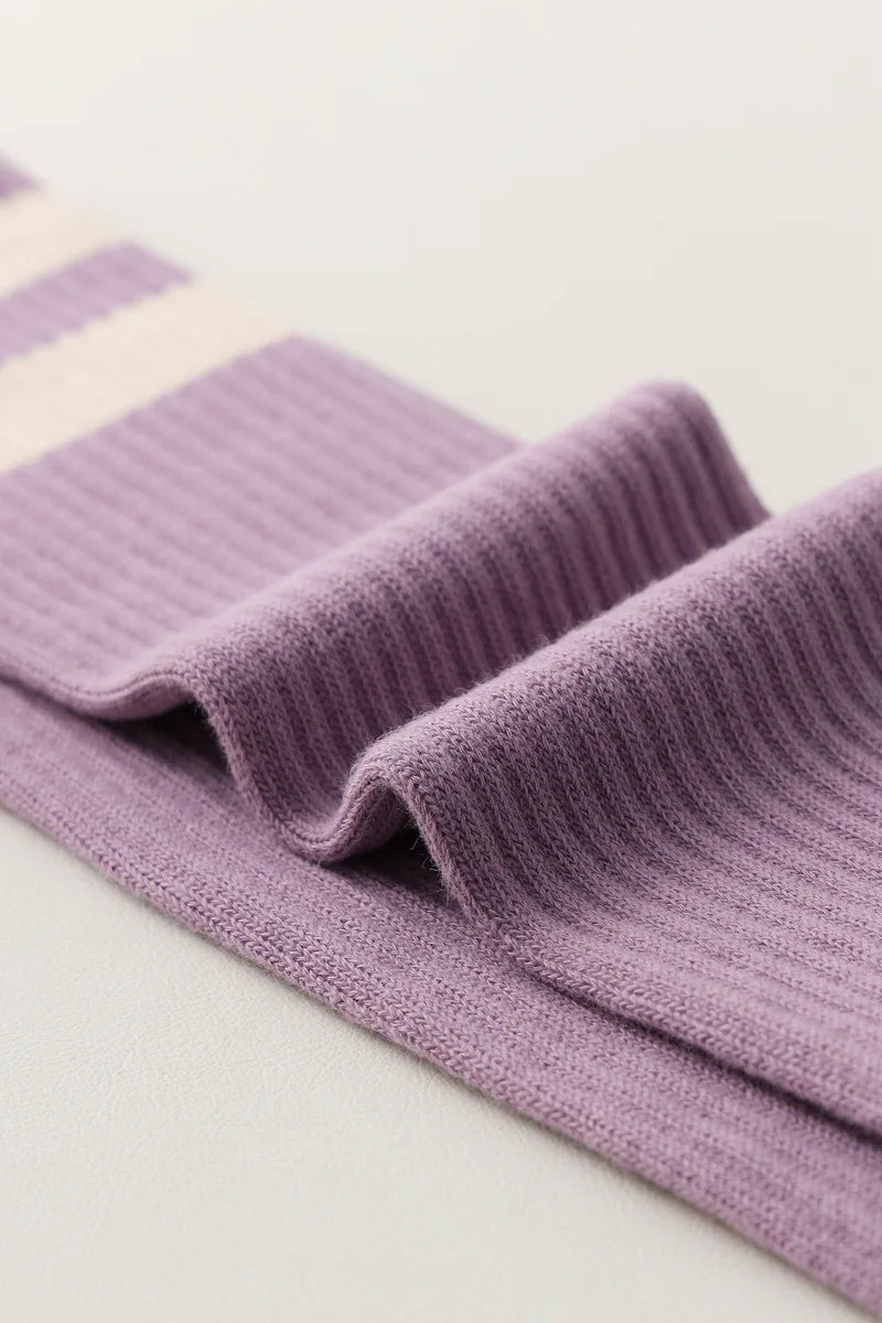 Chaussettes de yoga pour femmes, chaussettes de Pilates professionnelles à cinq doigts en silicone antidérapant pour entraînement en intérieur, gym, fitness, danse et sport.