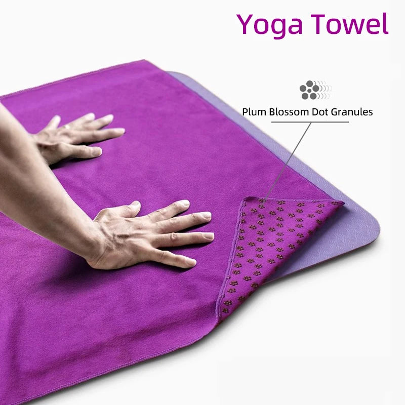 Serviettes de yoga, serviettes pour tapis de yoga chaud et épicé. Dotées de points d'adhérence pour absorber la transpiration et éviter de glisser, elles conviennent au yoga chaud et épicé.